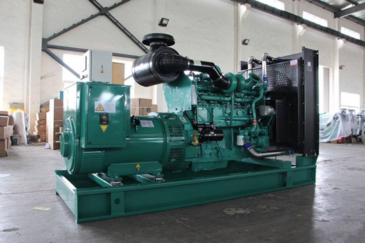 龙港320kw康明斯柴油发电车出租组图片 龙港320kw康明斯柴油发电车出租组图片